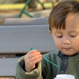 Meet your Posher, Chloe